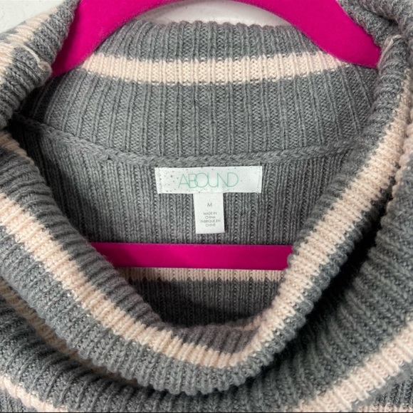 Abound Gray Boone Stripe Heather Turtleneck Sweater Size M NWT - Picture 8 of 8